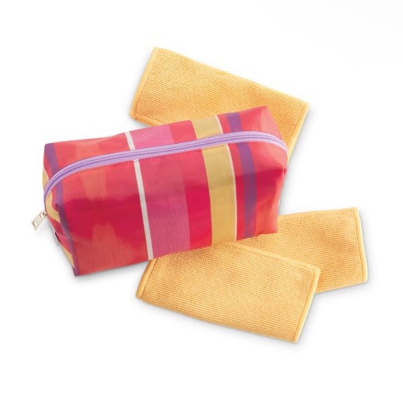 Norwex Grab-n-Go Zipper Pouch with 3 mini
EnviroCloths - Limited Edition - Picture 1 of 6